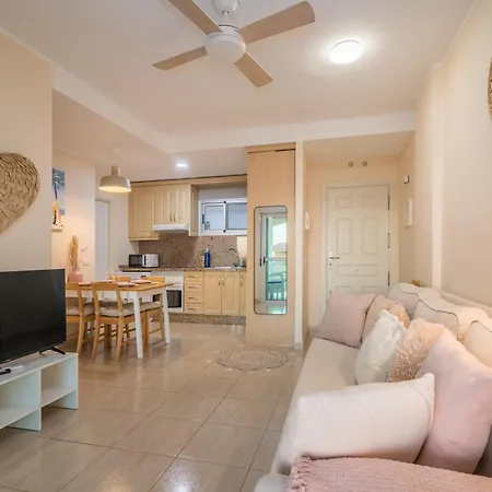 Sunny Ocean View - Pool, Fibre Net *