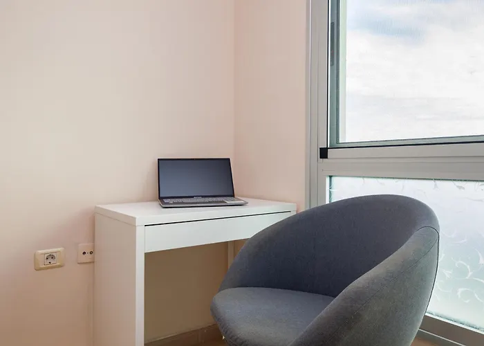 Sunny Ocean View - Pool, Fibre Net *