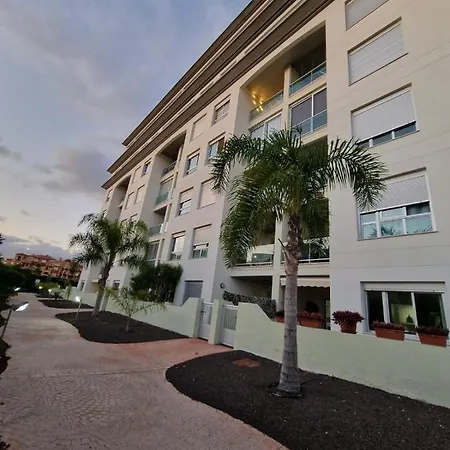 Sunny Ocean View - Pool, Fibre Net *