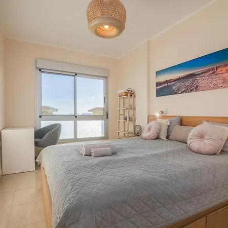 Sunny Ocean View - Pool, Fibre Net Lejlighed