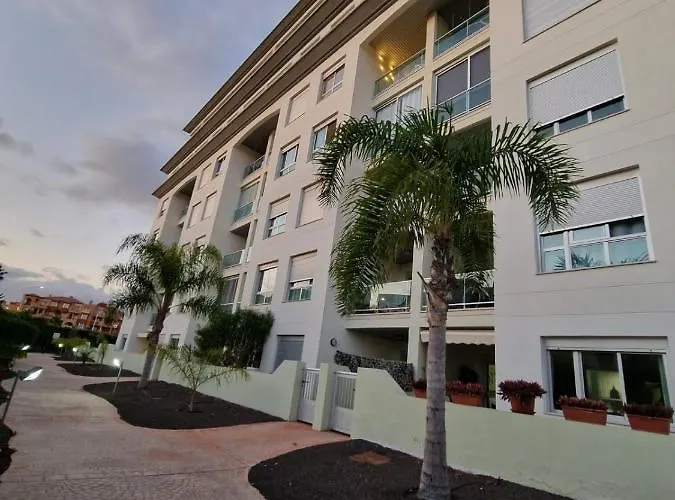 Sunny Ocean View - Pool, Fibre Net *